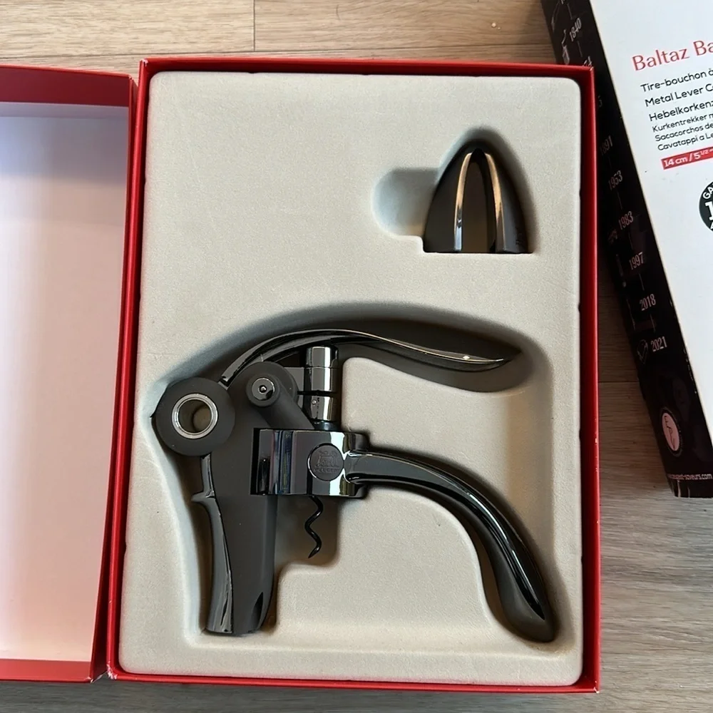 Sleek Black and Silver Corkscrew Peugeot ® Baltaz Basalte Corkscrew